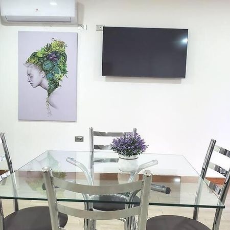 Genova Suites Spacious And Great Location 산타 크루즈 드 라 시에라 외부 사진